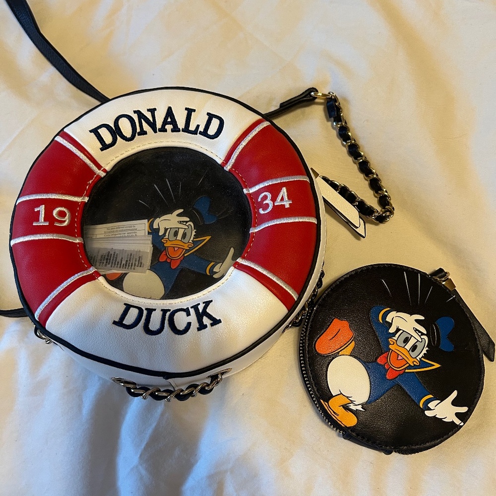 Crossbody Donald Duck